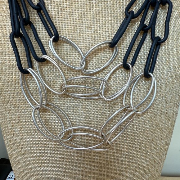 Chico's Layered Silver & Black Oval Link Necklace Earring Set, Statement, Biker - Picture 3 of 9